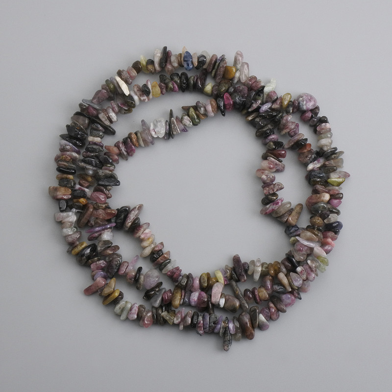 Tourmaline chip beads, diameter 5-12×1-3mm, length 80cm