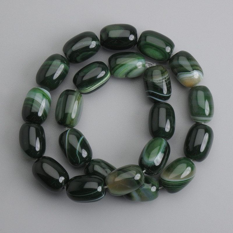 Agate Barilo Beads, diameter 18×12 mm, 5-13 mm±, thread length 39 cm ±