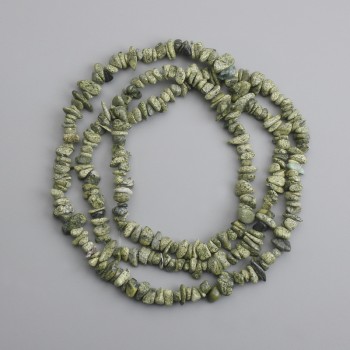 Serpentine Beads chipped, diameter 6-14×1, 5-4mm+-, thread length 76cm +
