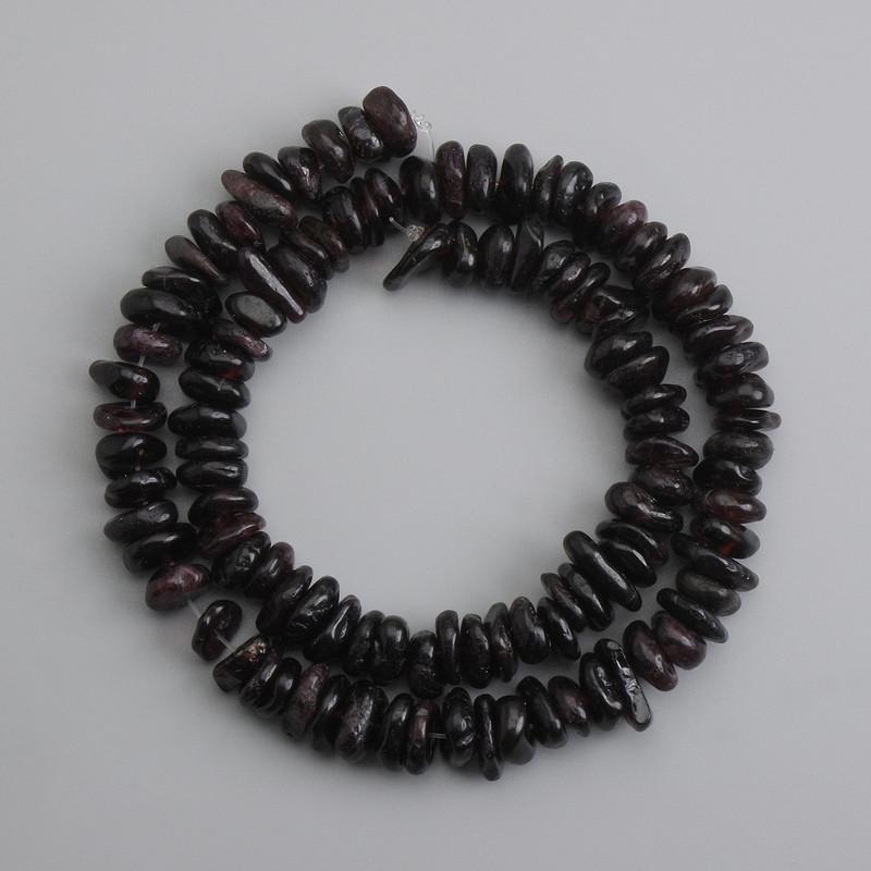 Garnet Nuggets Beads, diameter 8-11×3-4mm +-, length 40cm +