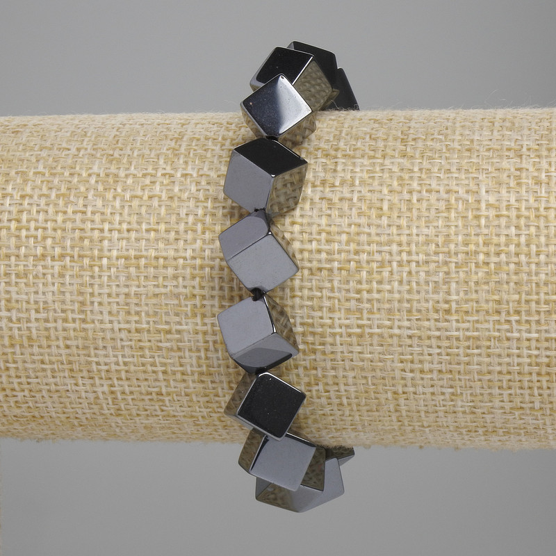 Hematite Cube Bracelet with transverse opening 8x8mm, length 18cm, stretch