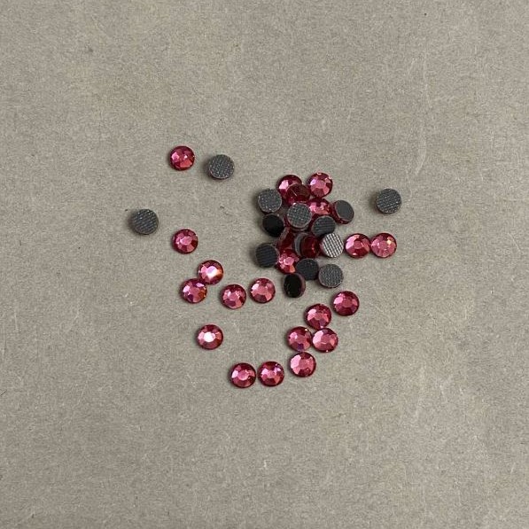 Rhinestones with cold glue fixation, pink color, 4mm diameter ± pack /15g