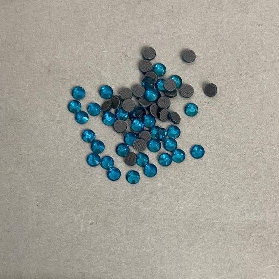 Blue hot-fix rhinestones, diameter 4mm ±, pack / 35g (±)