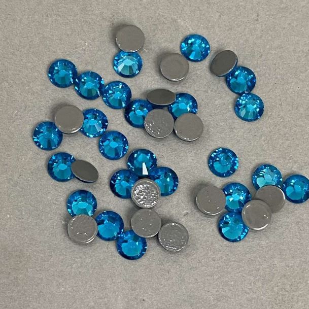 Blue Hot-Fix Rhinestones, Round, 6mm diameter ±, pack /335g (±)