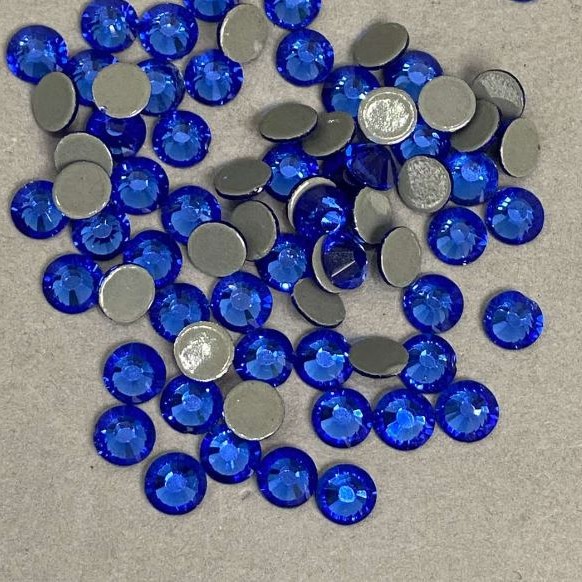 Blue Hot-Fixed Rhinestones 6mm Diameter +/- Pack - 205g