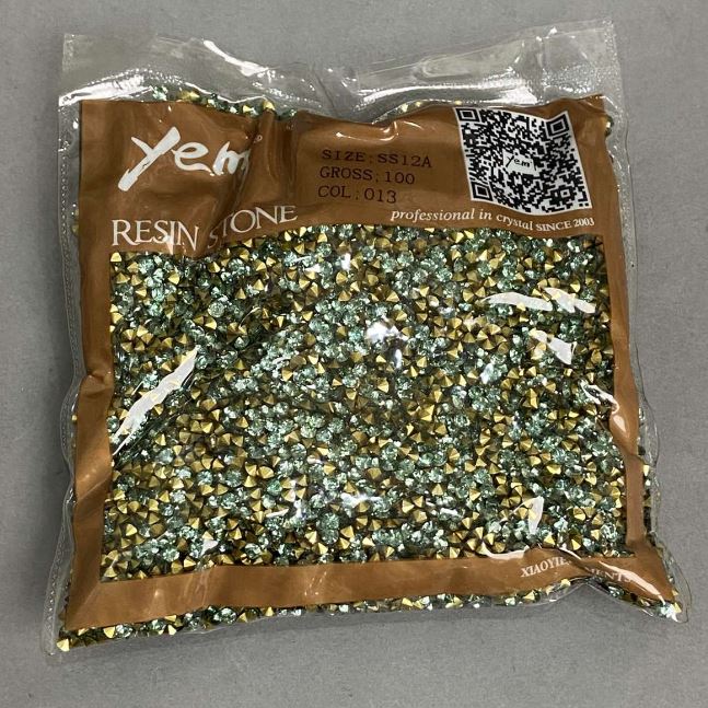 Blue crystals stones, diameter 3mm±, pack / 105g (±)