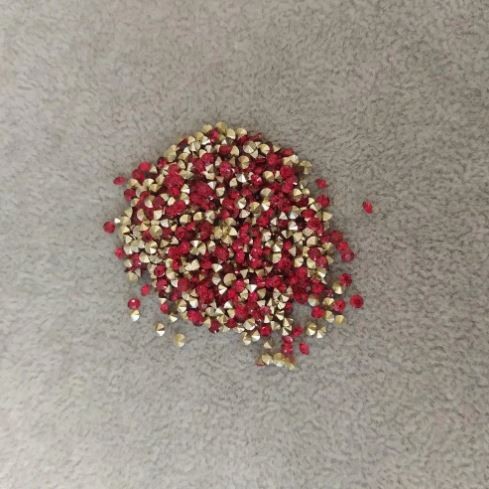 Rhinestones beads red colour, diameter 2.5(±)mm pack /4g(±)