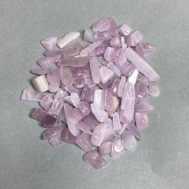 kunzite chip shard without hole 6-28×4-10mm± (per 100g±)
