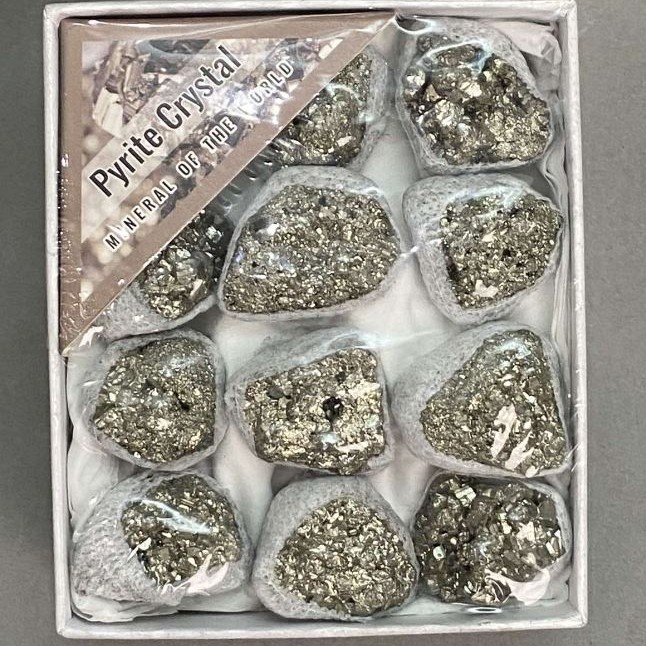 Sculpture stone Pyrite assortment sizes (price per box) 9x8 cm+