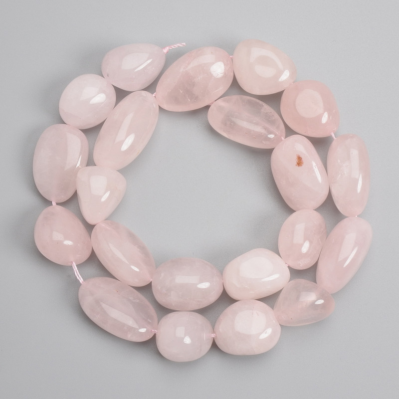 Beads Pink Quartz Icicle 15-24×13-15 mm ±, length 38 cm ± on a thread