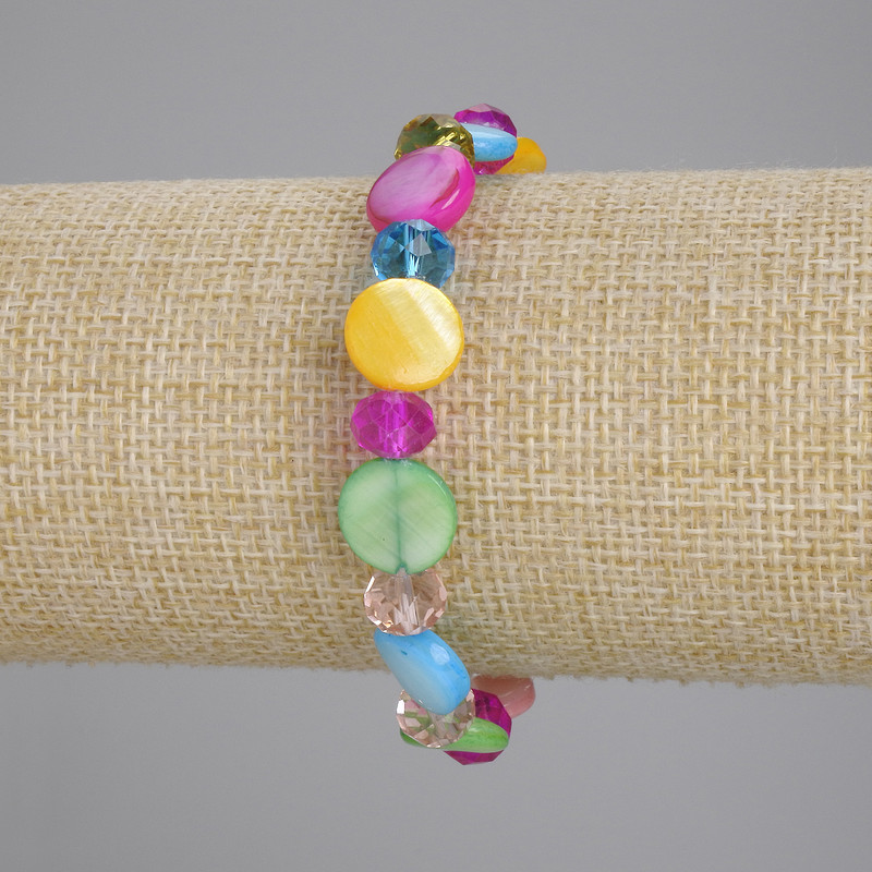 Bracelet mother-of-pearl coin, diameter 11.5mm±, Czech glass faceted rondelle 8x6mm±, length 18cm±, stretch