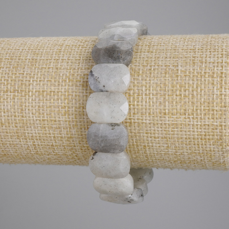 Bracelet Labradorite Faceted Link, diameter 15×11mm, approx. 18cm length, stretch