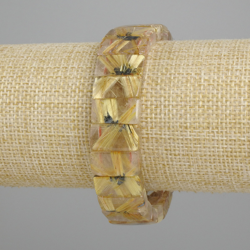 Bracelet with Rutilated Quartz Hairline? Wait: translate properly