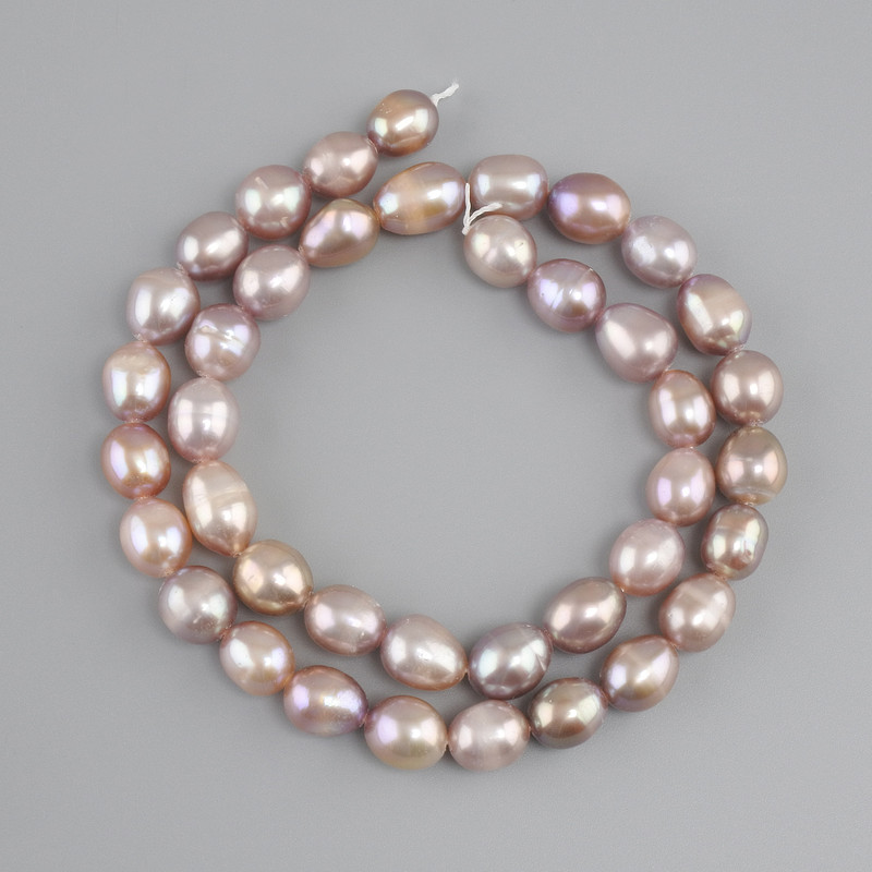 Freshwater pearls pastel shades oval, 9–10×7.8 mm, 8 mm+/- diameter, length ~37 cm on a thread