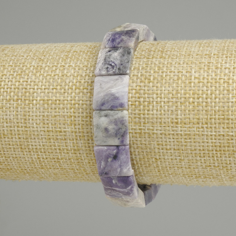 Charoite Bead-Set Square Garnet?
