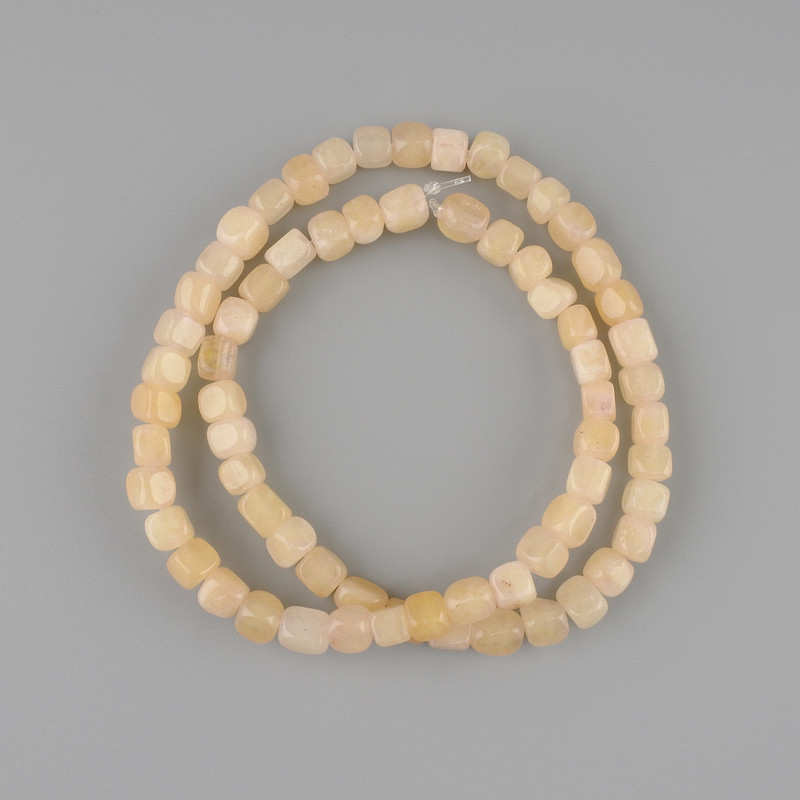 Citrine Beads Cube 5×5 mm on Thread 38cm