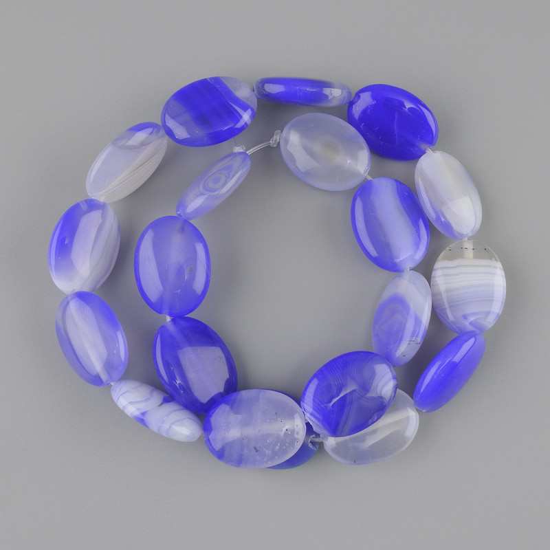 Agate Beads, oval flat 19.5–20×15 mm +-, length 39 cm on line