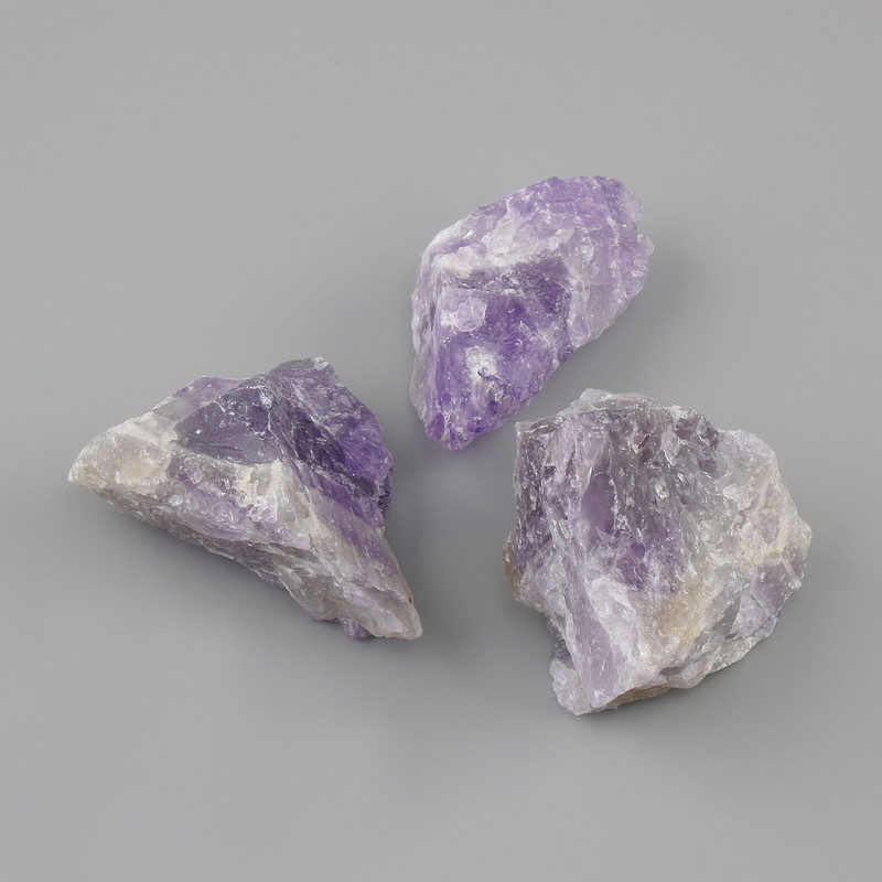 Unpolished amethyst interior decorative stone 46-52×30-40mm+- packaged 100g (Price per 100 g)