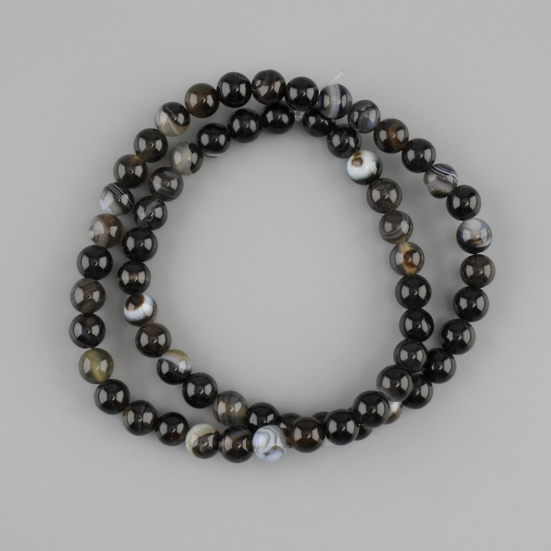 Beads of Eye Agate, smooth round, 6mm diameter ±, length 37cm ± on thread