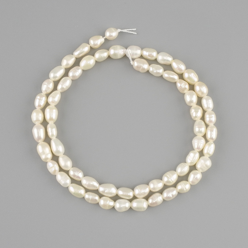 Natural freshwater pearls 5–7×4–4.5 mm on a 34 cm thread