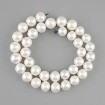 Freshwater Pearl Beads 10–11.5 mm, on a thread, 40 cm length