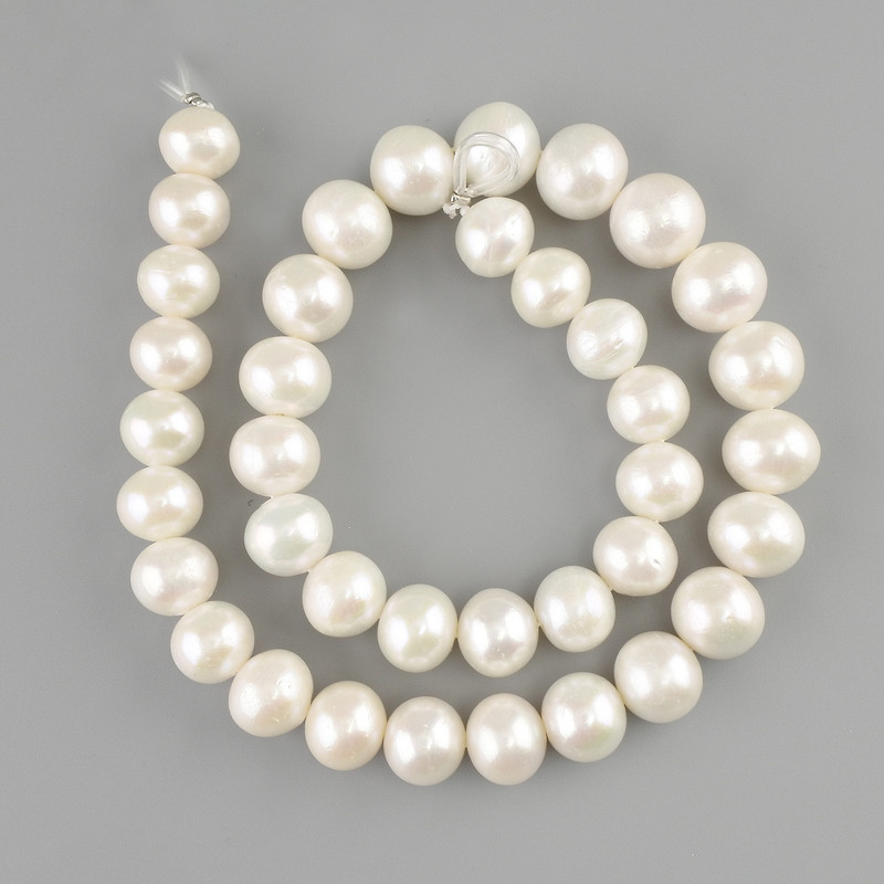 Natural freshwater pearls beads 10.5–12.5 mm, 40 cm length on a thread