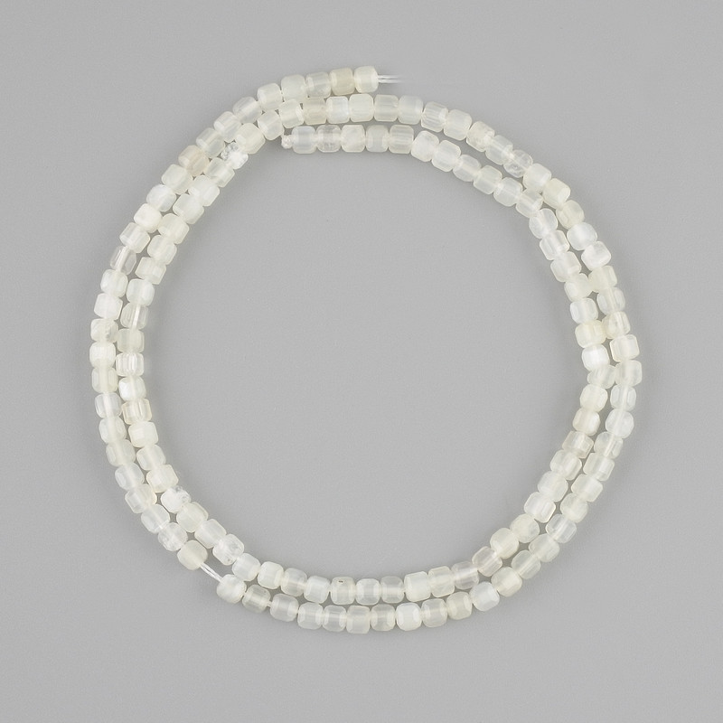 Adularia Beads Faceted Cube 3mm x 3mm, Thread Length 39cm