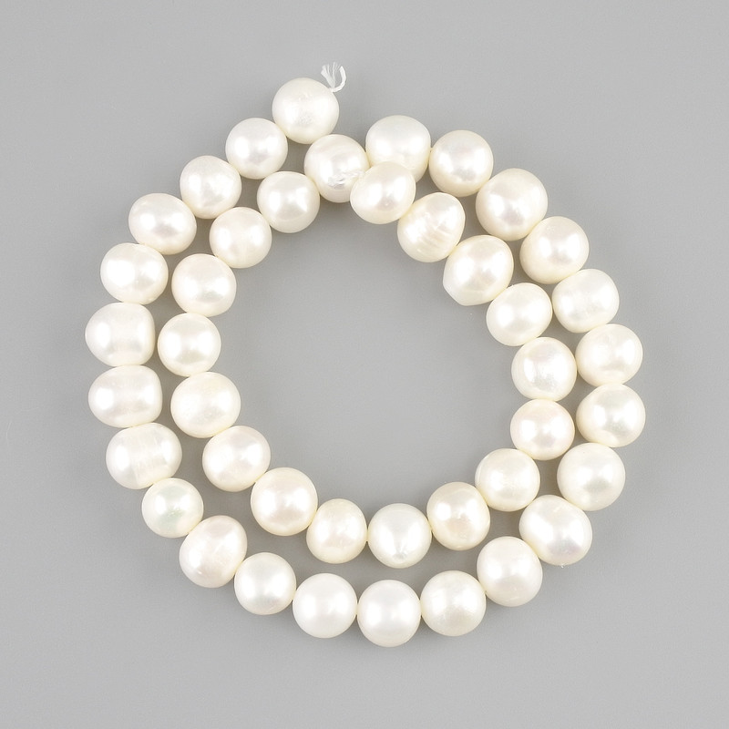 Freshwater Pearls Beads, 9–10×8–9 mm ± on thread, length 36 cm+