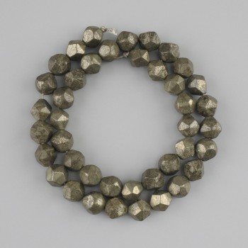 Pyrite Beads multifaceted 8-8.5×7-8 mm+, length 35 cm on a thread