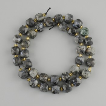 Labradorite Beads Faceted Cube, Ø 8.5–9 mm, 5-9×8.5-9 mm ±, Seed Beads 3 mm ±, Length 37 cm ±