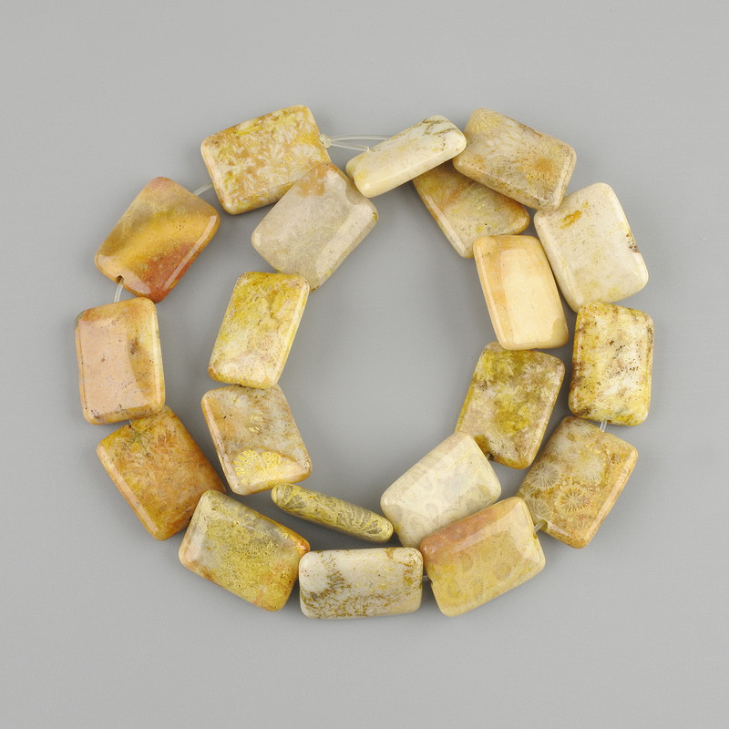 Beads, Tumbled Coral Rectangles 20×15mm ±, 40cm ± length on thread