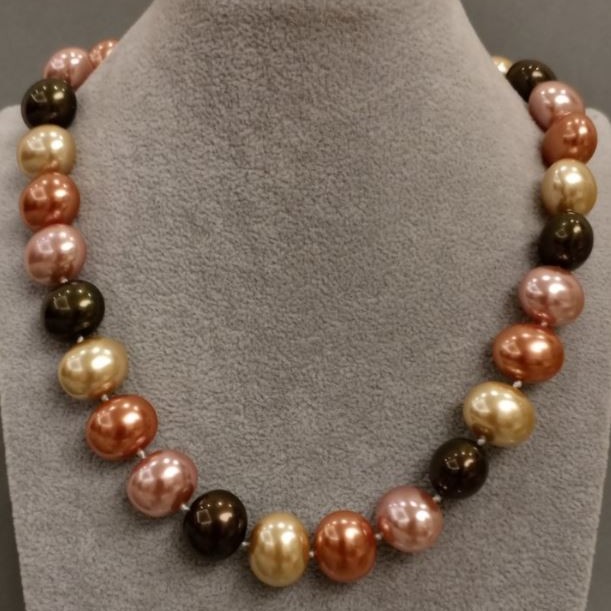 Majorca Pearl Necklace, length 46cm ± with clasp