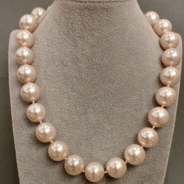 Majorca Pearl Necklace, 47 cm length with clasp