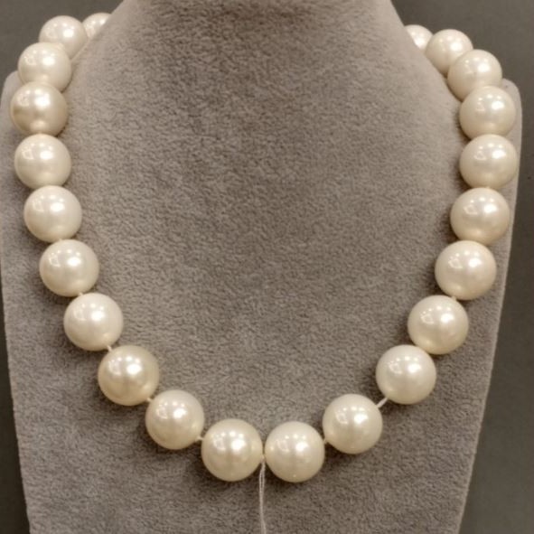 Majorca Pearl Necklace, length 47cm± with clasp
