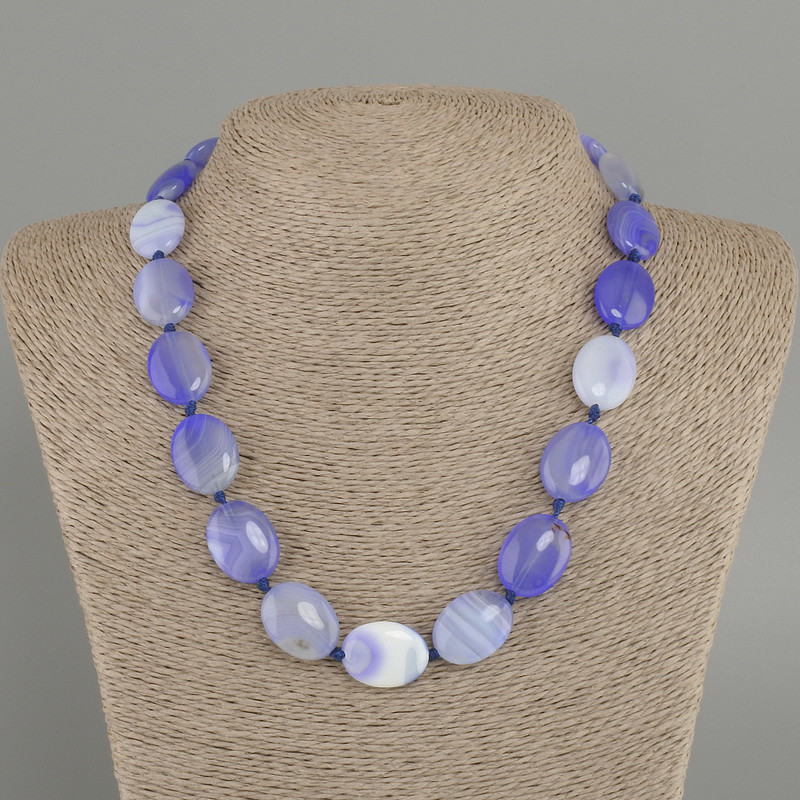 Agate Necklace, oval beads, diameter 19.5–20×15 mm ±, length 45 cm ± with clasp