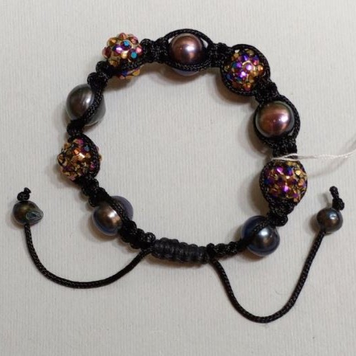 Slip knot bracelet