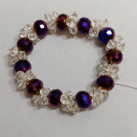 Bracelet Czech glass, length 18 cm +/- stretch