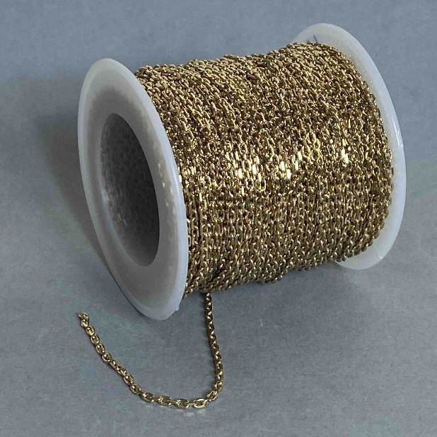 Bobbin Findings Chain for Jewellery, 2mm± thickness, 18m± length, gold-tone metal