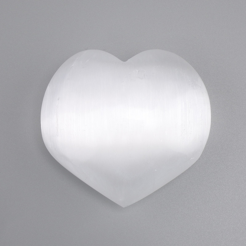 Souvenir Heart Selenite 70x55x27mm+-( assorted size) (per 1pc)