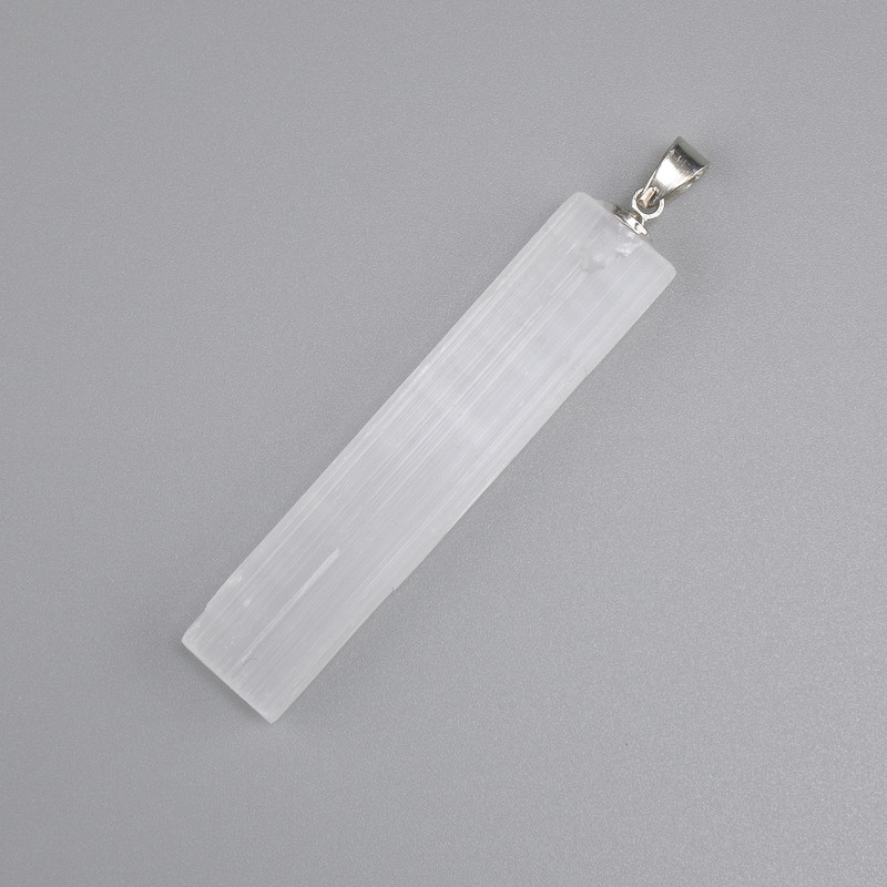 Pendant Mineral Selenite, raw 53×12mm ±, length 64mm ±