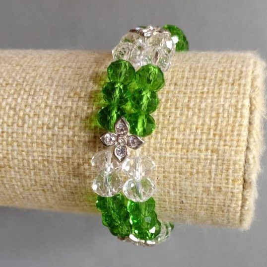 Bracelet Czech crystal, length 18cm +/- stretch