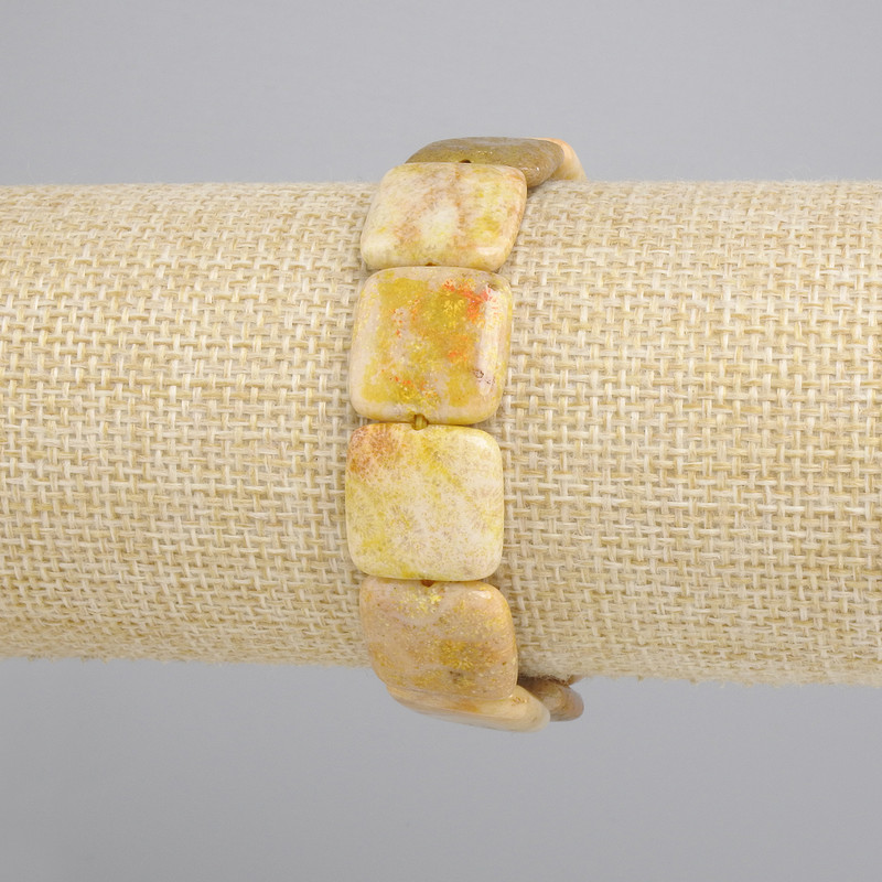 Bracelet of Concreted Coral Square, diameter 15mm±, length 18cm± stretch