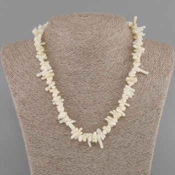 Coral Beads needle-cut 6-18×1-4mm+-, length 45cm+- with clasp