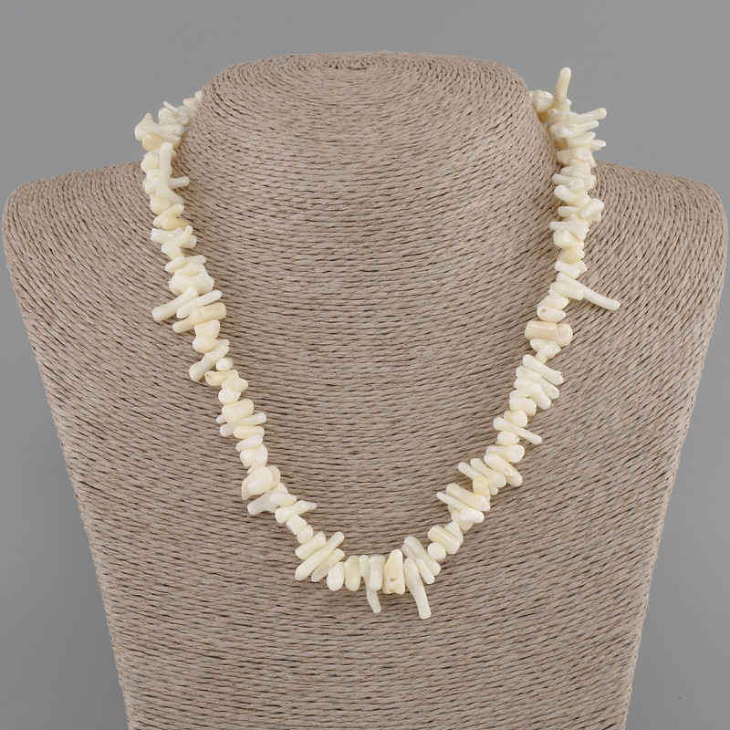 Coral Beads needle-cut 6-18×1-4mm+-, length 45cm+- with clasp