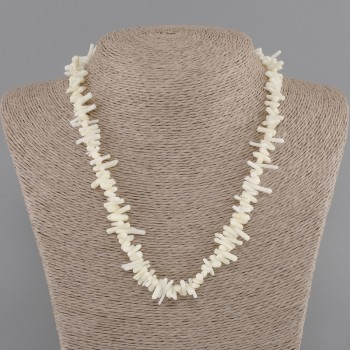 Coral Bead Needle-Crumb Necklace 8-17×1-3, 5mm ±, length 45cm ± with clasp