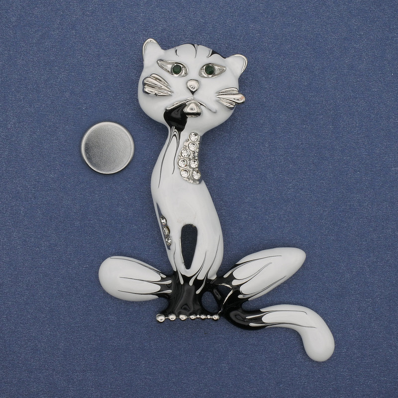 Magnetic Cat Brooch with Enamel and Crystals, Silver Metal 62x56mm