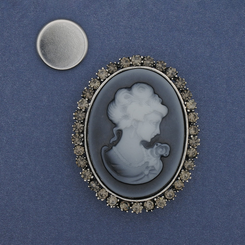 Magnetic Brooch Cameo Lady with Crystals Silver Metal 50x40mm +
