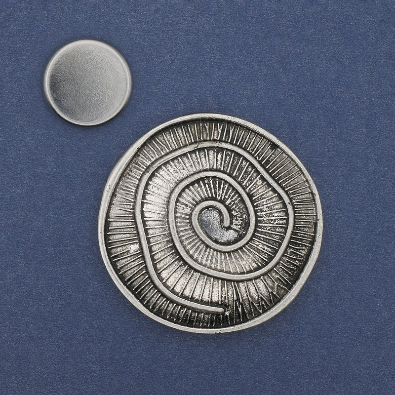 Magnetic Brooch Accent Silvered Metal 41mm+