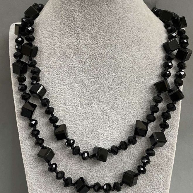 Long Agate and Czech Crystal Necklace, 112 cm+