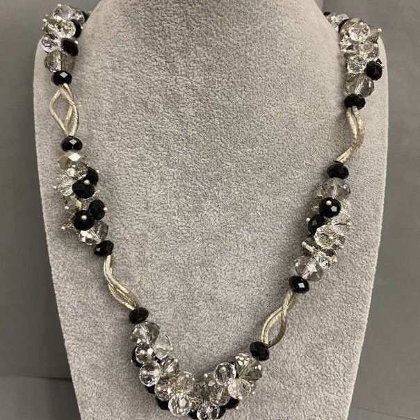 Clearance! Necklace of Czech crystal, length 57 cm+